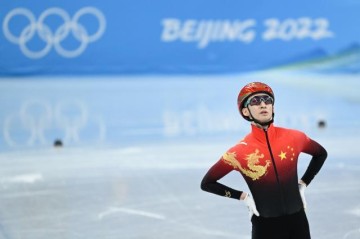 【冬奥·人物】武大靖首战索契摘银 平昌把对手打服